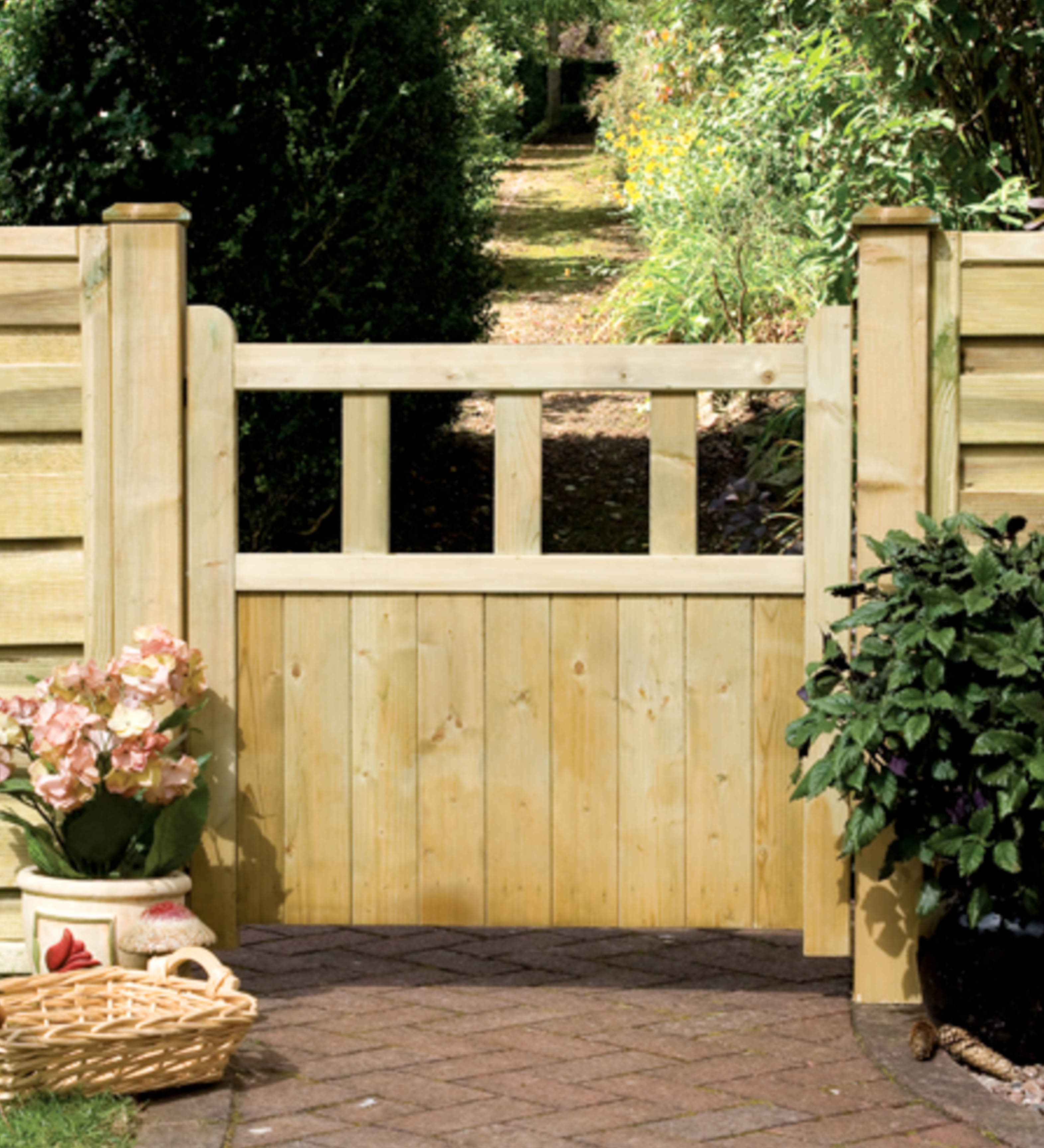 Solid infill path gate 